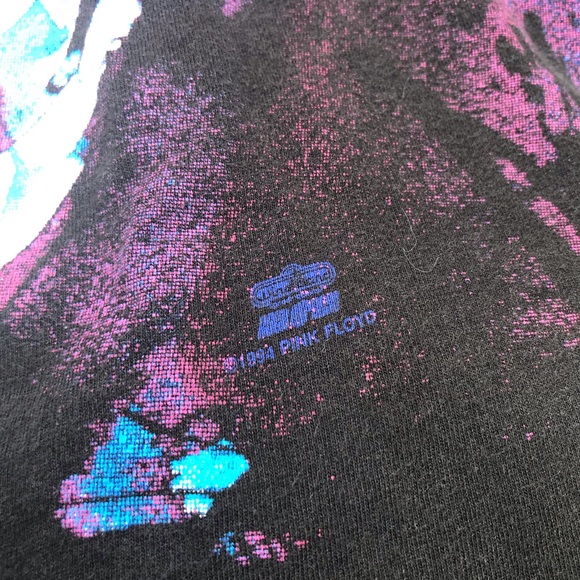 Vintage 1994 Pink Floyd The Wall All Over Print - Picture 2 of 5